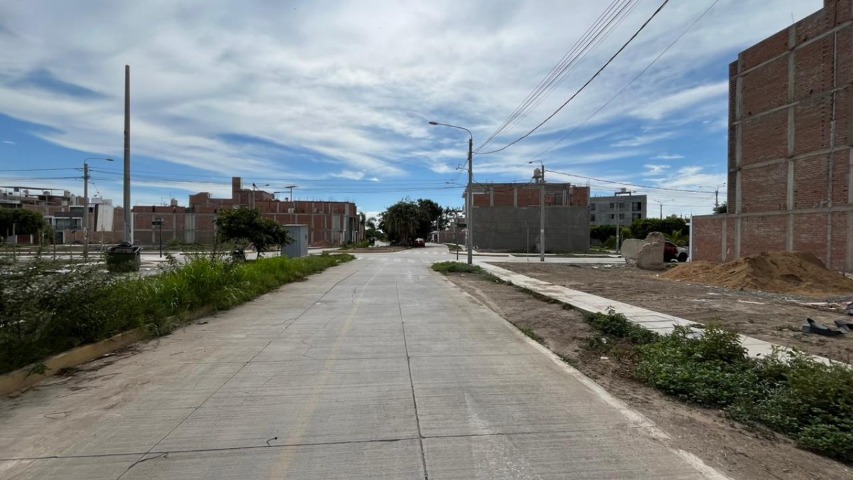 Venta de Terreno en Urb. Los Sauces VI, Pimentel